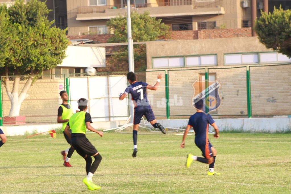 كرة القدم | شباب ٢٠٠١ يهزمون البساتين بخماسية في دوري المنطقة