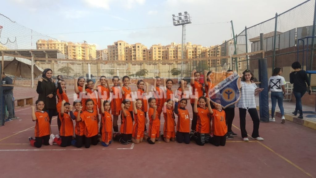 الكرة الطائرة | بنات الشمس يواجهن الطيران في بطولة منطقة القاهرة 10 سنوات