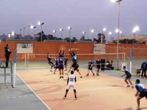 الكرة الطائرة 21 سنة