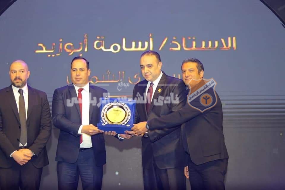 أسرة كرة الماء تهنئ أبوزيد بمناسبة حصوله على الأفضل في عام 2019