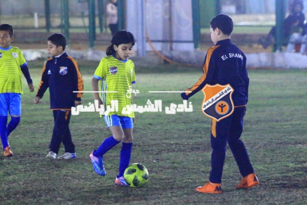 كرة قدم | فريق 2010 يواجه المقاولون العرب  اليوم