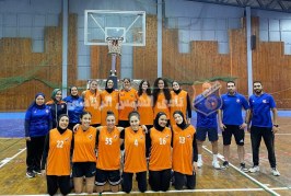 سيدات السلة تفزن على الزهور في بطولة الدوري