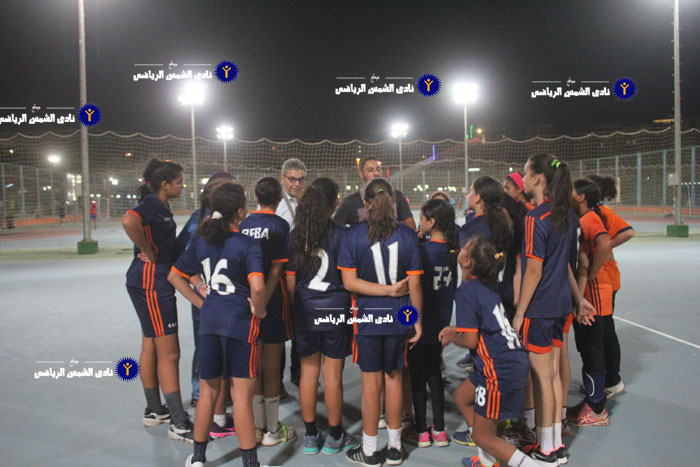 بنات كرة اليد 2006 يفوزن على المعادى 33/17