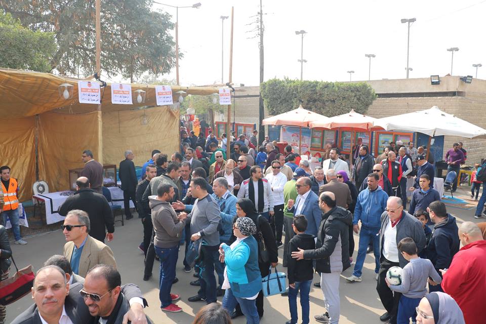 إيقاف التصويت على اللائحة أثناء صلاة الجمعة