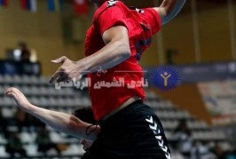 كرة يد | حسن وليد يفوز بجائزة أفضل لاعب في لقاء مصر  وكوريا الجنوبية