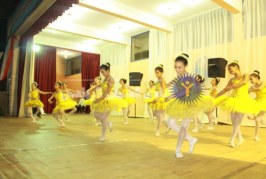 فراشات الباليه يبدعن علي المسرح الكبير بحضور المجلس الشمساوي