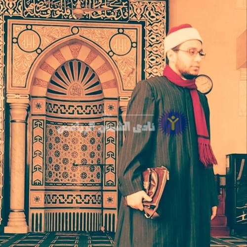 الشيخ حسام رضوان يؤم المصلين في صلاة العيد بالنادي