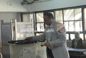 أبوزيد يدلي بصوته في انتخابات مجلس الشيوخ