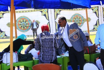 تامر على يتفقد خيمة الجمعية العمومية العادية ويشيد بالحضور