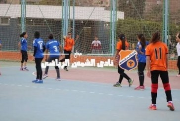 يد 2006 بنات تخسرن من باكوس في الجمهورية