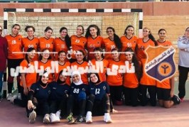 يد 2004 بنات تستضيف النصر في بطولة الجمهورية