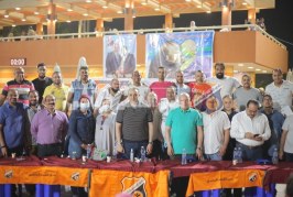 مجلس الإدارة يكرم فرق السباحة بعد إنجازات الموسم