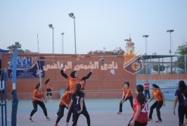 كرة طائرة |  فريق 14 بنات ضيفاً على سبورتنج ببطولة الجمهورية