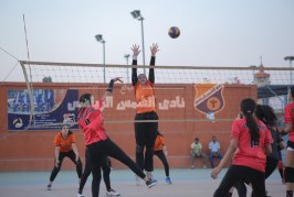 كرة طائرة |  فريق 14 بنات تفزن على المؤسسة العسكرية ببطولة الجمهورية