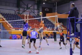 مرتبط 2007 يخسر أمام الطيران في الدوري 