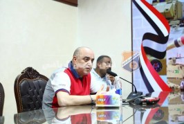 د. أسامة أبو زيد يجتمع بجهازى السلة والطائرة لمناقشة الاستعدادات للموسم الجديد