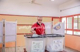 د. أسامة أبوزيد يدلي بصوته في انتخابات مجلس الشيوخ
