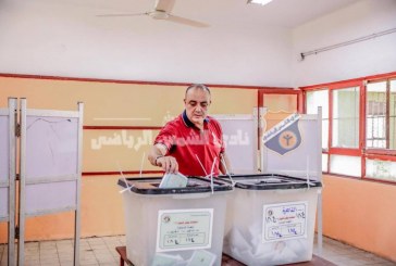 د. أسامة أبوزيد يدلي بصوته في انتخابات مجلس الشيوخ