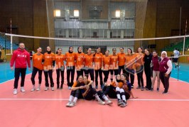 ناشئات 15 سنة تفزن على الشرطة في بطولة الجمهورية لكرة الطائرة